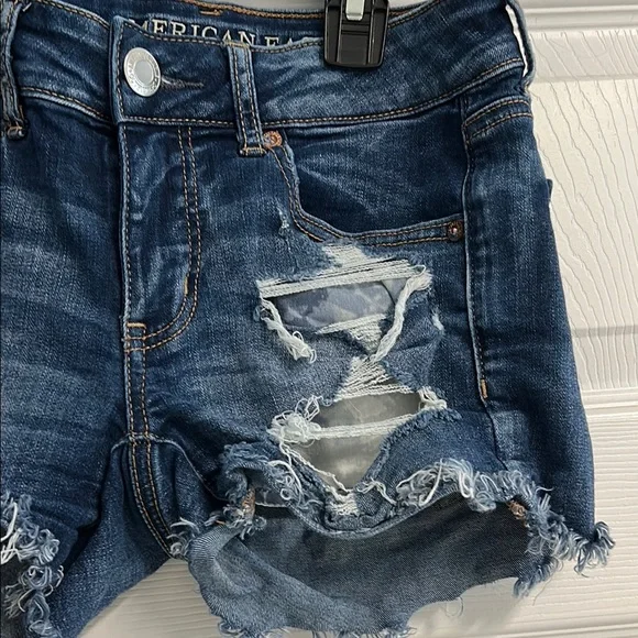 American Eagle Outfitters Women's Dark Blue Ripped Jean Shorts - Picture 4 of 17